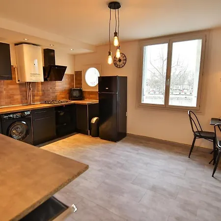 Les Berges Du Cher Apartment